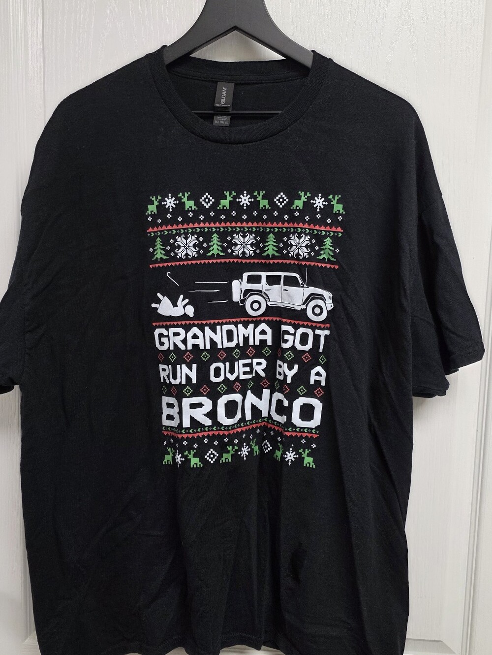 Gildan Black Short-Sleeve Tee Grandma Got Run Over By a Bronco Size 2xl